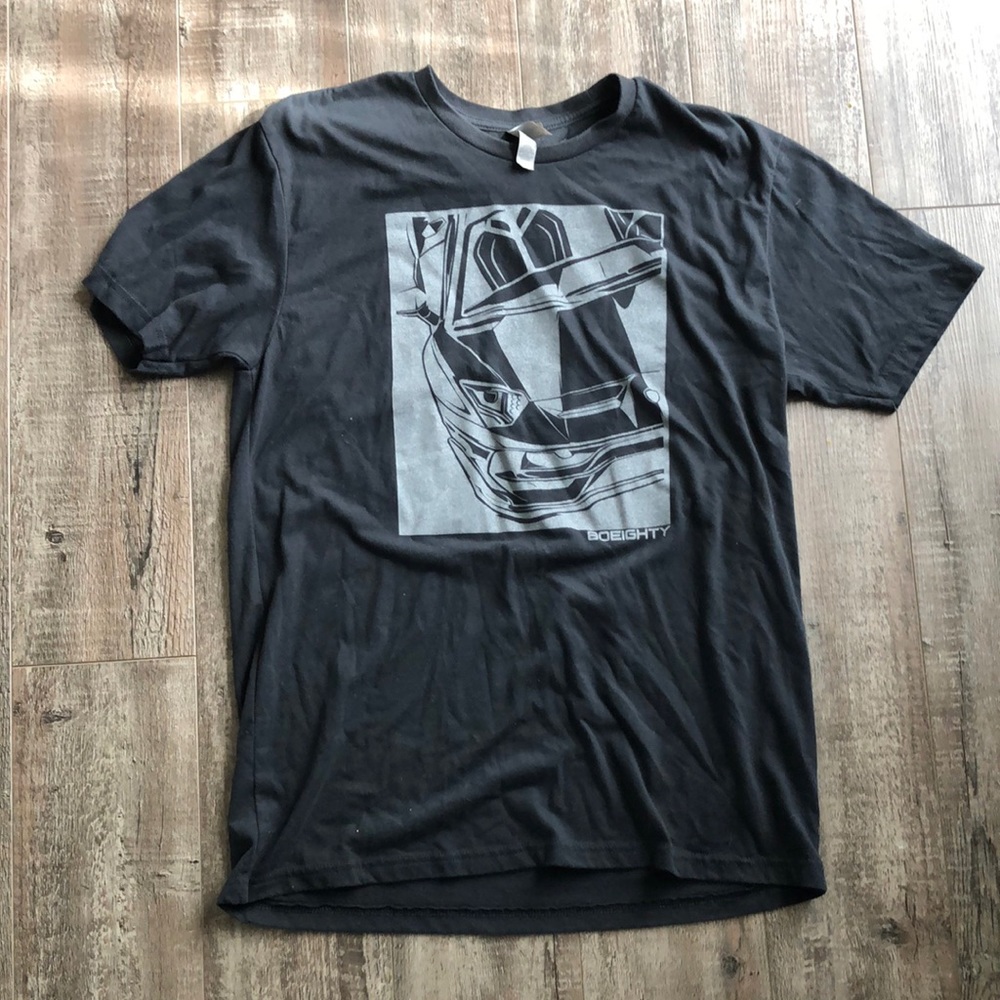 80eighty t shirt size large